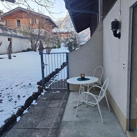 Oeschinensee 7min / Interlaken 20min / Parkplatz * Kandergrund