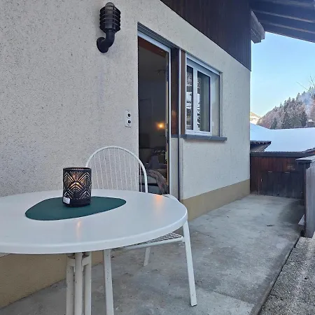 아파트 Oeschinensee 7min / Interlaken 20min / Parkplatz Kandergrund