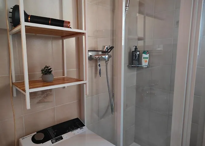 Oeschinensee 7min / Interlaken 20min / Parkplatz