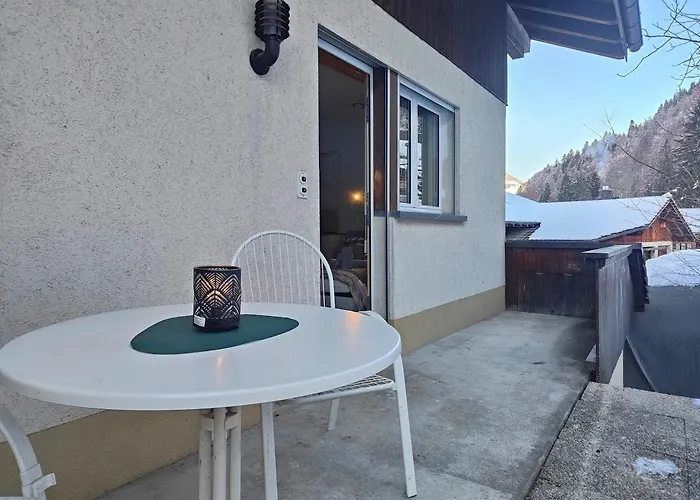 Appartement Oeschinensee 7min / Interlaken 20min / Parkplatz Kandergrund