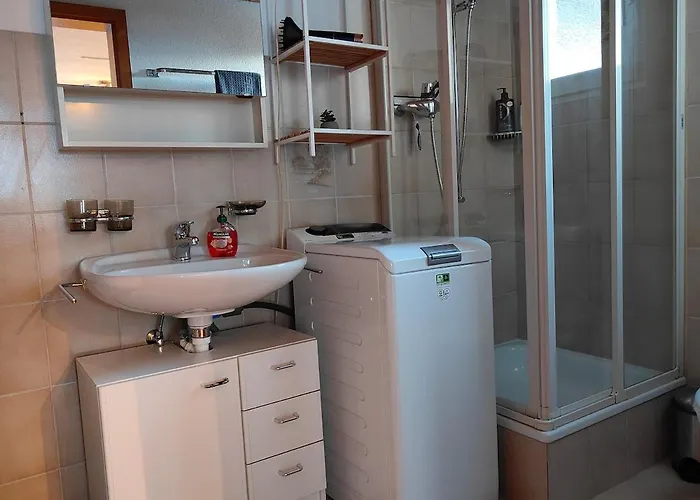 Oeschinensee 7min / Interlaken 20min / Parkplatz Appartement Kandergrund