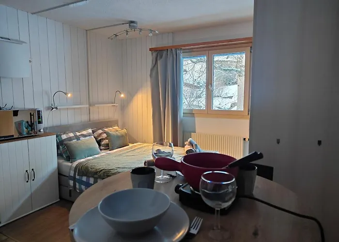 Oeschinensee 7min / Interlaken 20min / Parkplatz Appartement *