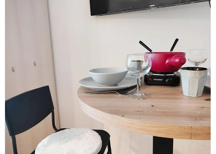 Oeschinensee 7min / Interlaken 20min / Parkplatz Appartement