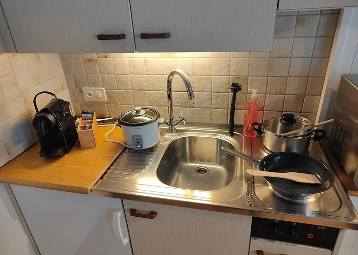 Oeschinensee 7min / Interlaken 20min / Parkplatz Kandergrund