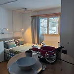 Oeschinensee 7min / Interlaken 20min / Parkplatz Διαμέρισμα *